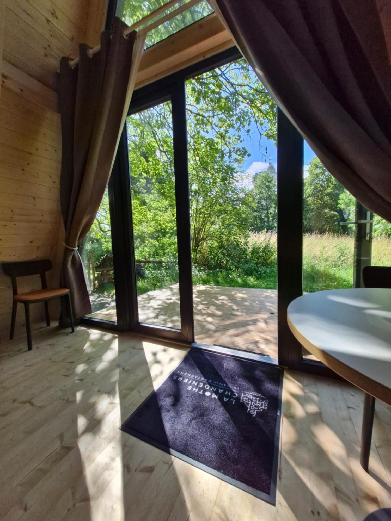 Ecolodges De Reve Dans Un Chateau De Conte De Fees Les-Trois-Moutiers المظهر الخارجي الصورة