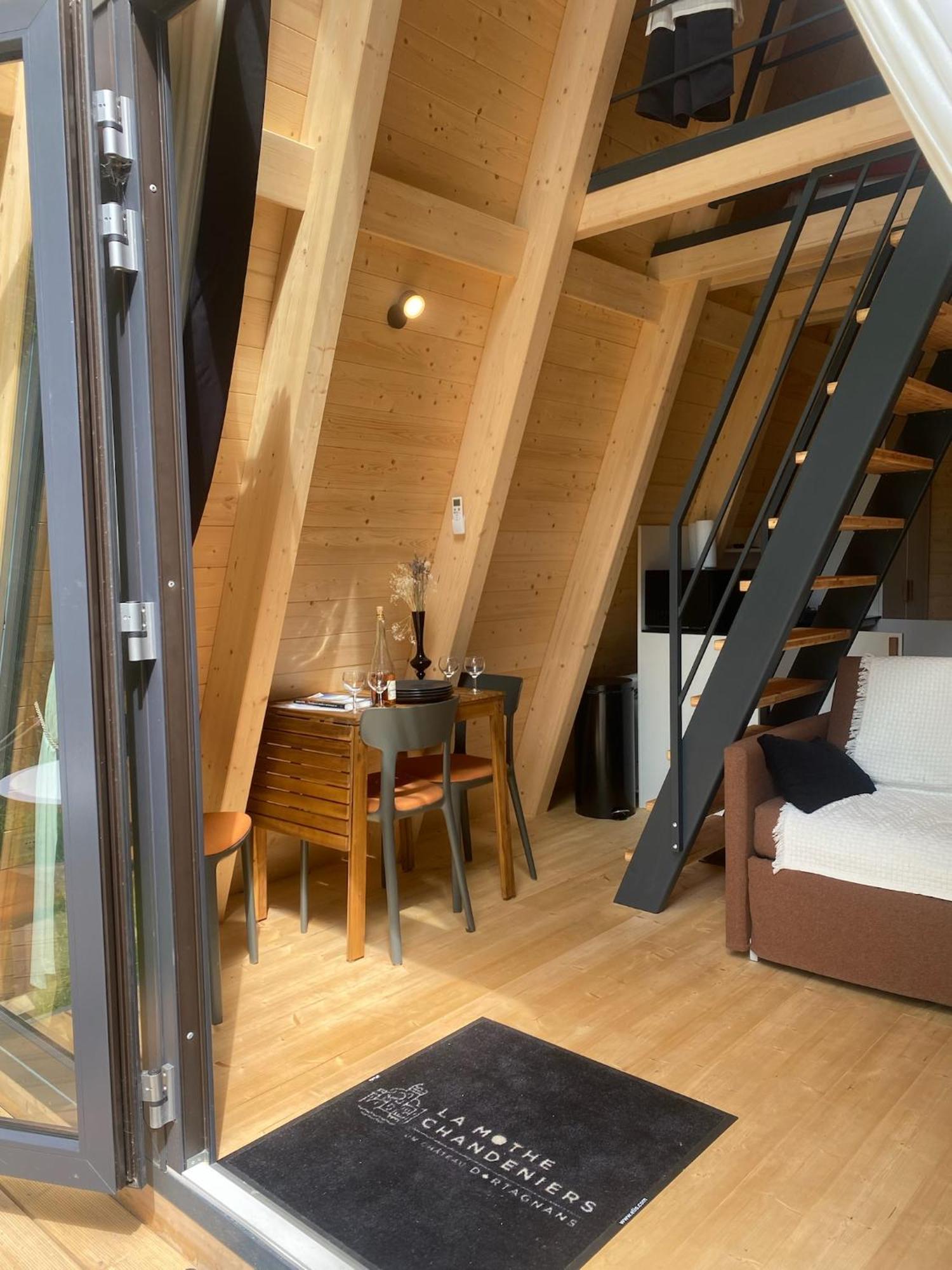 Ecolodges De Reve Dans Un Chateau De Conte De Fees Les-Trois-Moutiers المظهر الخارجي الصورة